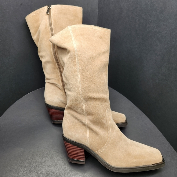 Vince Camuto boots women's 11M beige sand suede Babellie western cowgirl new - Picture 7 of 16